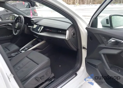 2024 Audi A3 Premium 40 Tfsi Quattro S Tronic z USA, uszkodzony, nr VIN WAUGUDGY3RA083644